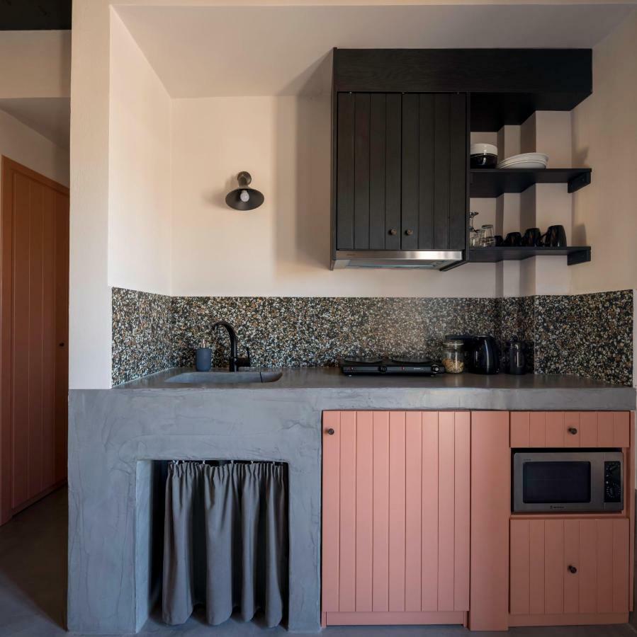 Misteli Suites Akrotiri  Ngoại thất bức ảnh