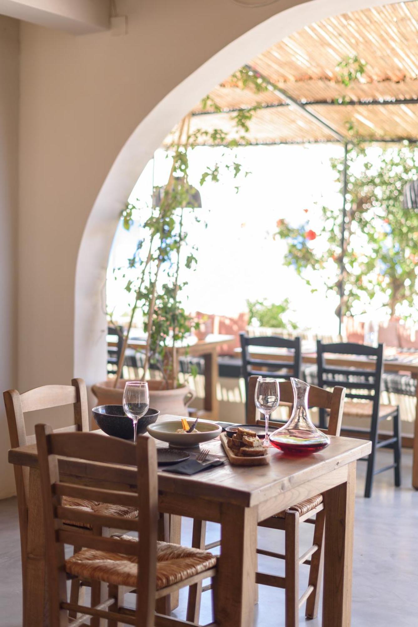 Misteli Suites Akrotiri  Ngoại thất bức ảnh